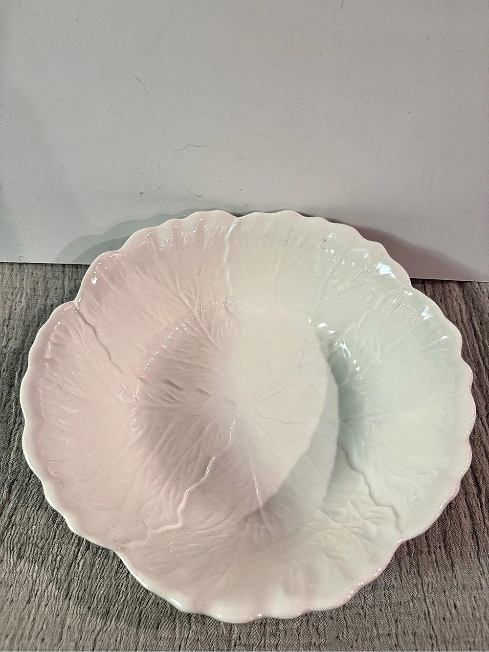 Vintage White Cabbage Leaf Ceramic Serving Bowl - Japan Stoneware